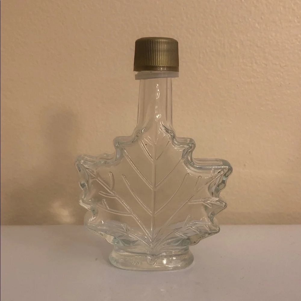 Glass Maple Leaf Bottle with Gold Cap - Picture 1 of 4